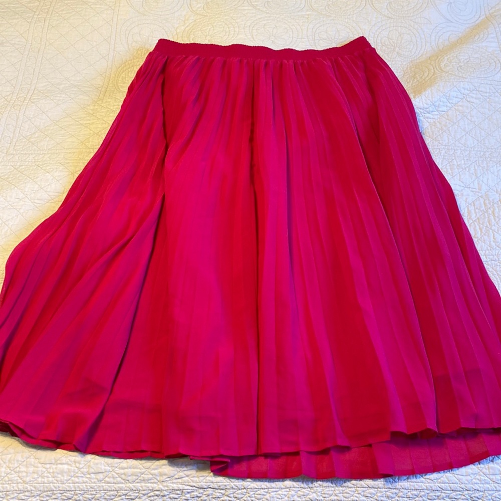 A New Day Midi skirt💕